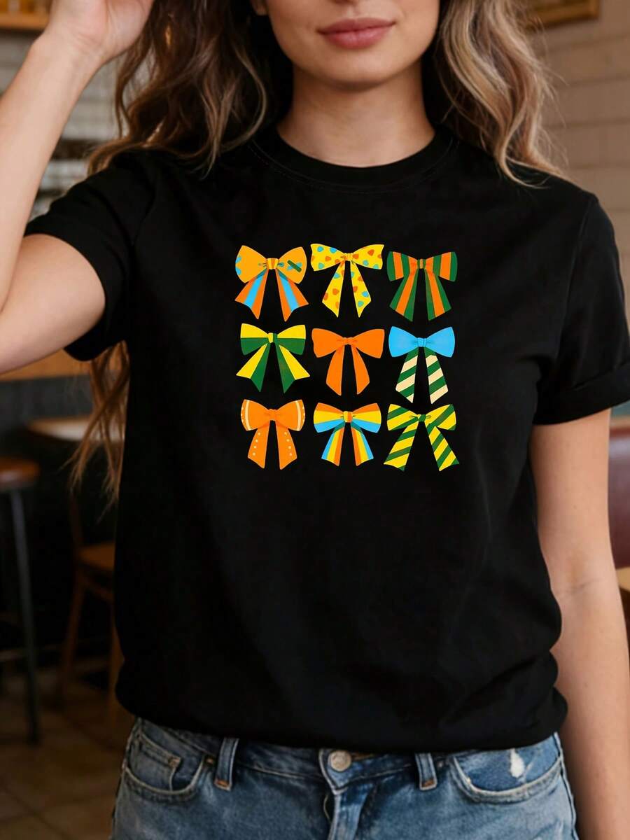 Camiseta de primavera/verano para mujer con estampado de lazo colorido y colores contrastantes. Adecuada para el transporte diario, reuniones con amigas, citas, atuendos estudiantiles y ropa social juvenil. De manga corta, elegante para el uso diario.