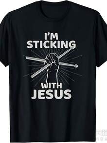 Soy un baterista cristiano, camiseta de regalo con estampado de baquetas, estilo unisex, camiseta estampada de manga corta para el verano de 2025, color sólido 220G. - Negro - Ver 1