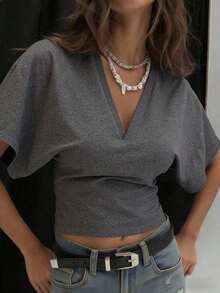 Camiseta de manga corta con cuello en V minimalista, camiseta suelta con cintura ceñida para mujer - Gris Oscuro - Ver 1