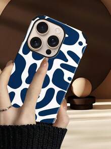1pc Abstract Geometric Swirl Pattern Faux Leather Shockproof Protective Phone Case With Rotating Sound Design, Compatible With Apple/ Galaxy S24 Ultra, 17 Pro Max/16 Pro Max/12 Pro/13/14 Plus/15 Pro Max/16 Pro Max/11/13 Pro, Soft Phone Cover, Gift - Navy Blue - View 5
