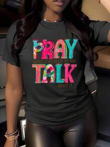 Suave, transpirable y ligera para comodidad durante todo el día. Camiseta casual de manga corta para mujer, con vibrantes diseños estampados que incluyen frases de oración y palabras, confeccionada con tela suave y elástica, diseño de cuello redondo, lavable a máquina, adecuada para todas las estaciones, perfecta para el verano. Cuello redondo clásico y moderno con un corte relajado que favorece todas las formas del cuerpo y es fácil de combinar con jeans, shorts y leggings. - Negro - Ver 1