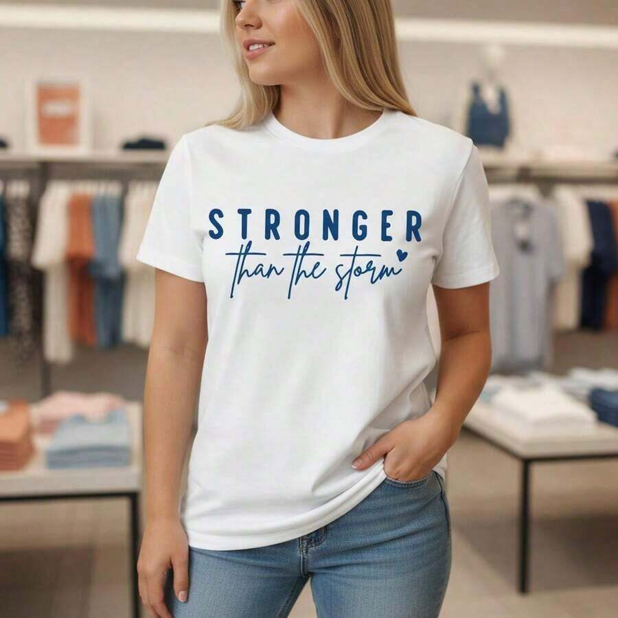 Women's "Stronger Than The Storm" Cotton T-Shirt, Casual Short Sleeve Crew Neck Top With Positive Inspirational Quote Print, Soft And Comfortable, Available In Plus Sizes (S-5XL), Cool Summer Clothes For Women. - 白色 - 查看 1