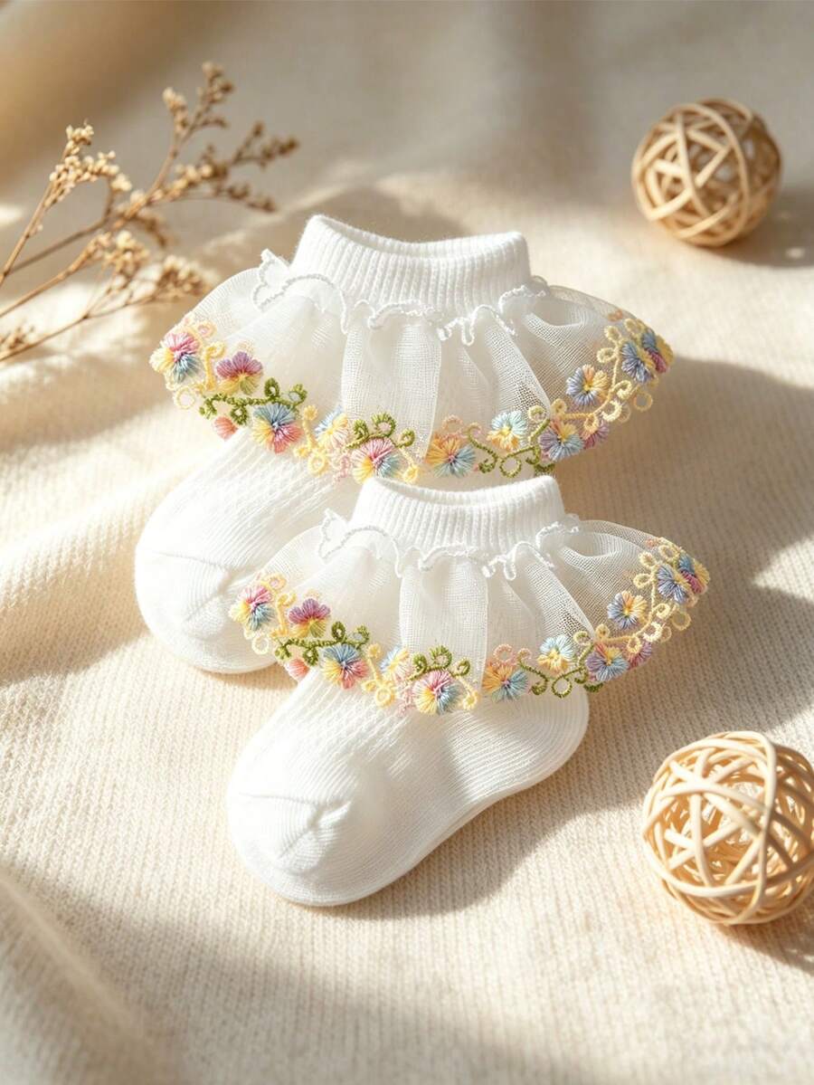 1双春夏婴儿/女童/儿童百搭荷叶边短袜，学生校园袜，可爱多彩甜美公主风刺绣蕾丝边短袜，时尚休闲透气柔软短袜，适合学校、舞蹈表演、派对、休闲活动等场合。 - 彩色 - 查看 1