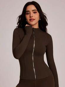 2026 VUTRU Women's Slim Fit Sports Jacket With Thumbholes And High Collar, Spring - 全穀類咖啡 - 查看 6