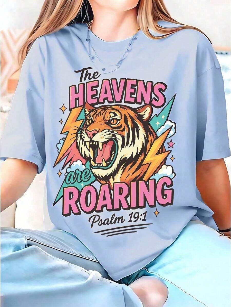 Novedad 2026: Diseño de Camiseta Retro Cristiana: "Los Cielos Rugen" - Camisetas Gráficas Divertidas para Hombres y Mujeres, Cuello Redondo, Camisetas Casuales Holgadas, Ropa de Verano, Ropa de Vacaciones para Mujeres, Ropa de Primavera para Mujeres, Tops de Verano, Ropa para el Día de San Patricio, Ropa de Pascua para Mujeres. Tela Suave, Transpirable, a la Moda, 100% Algodón, Camiseta para Mujer de Uso Diario con Estampado Gráfico. - Azul - Ver 1