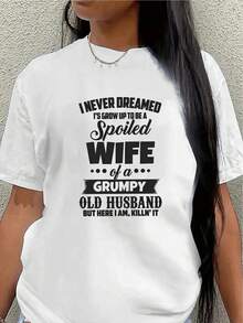 Camiseta de manga corta para mujer, diseño divertido, adecuada para la encantadora esposa, ligera y duradera, ideal para el hogar o salidas informales para cenar, blusa casual de tela estampada para mujer. - Blanco - Ver 7