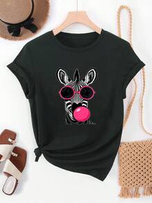 Camiseta casual de moda para mujer con estampado de cebra y una mujer con gafas de sol soplando burbujas. Traje de fiesta elegante,T-shirt para damas elegantes,Blusas adecuadas para mujeres con curvas,Faldas de graduación,Ropa casualEstampado de animales adorables ,Estampado de letras divertidas - Negro - Ver 7