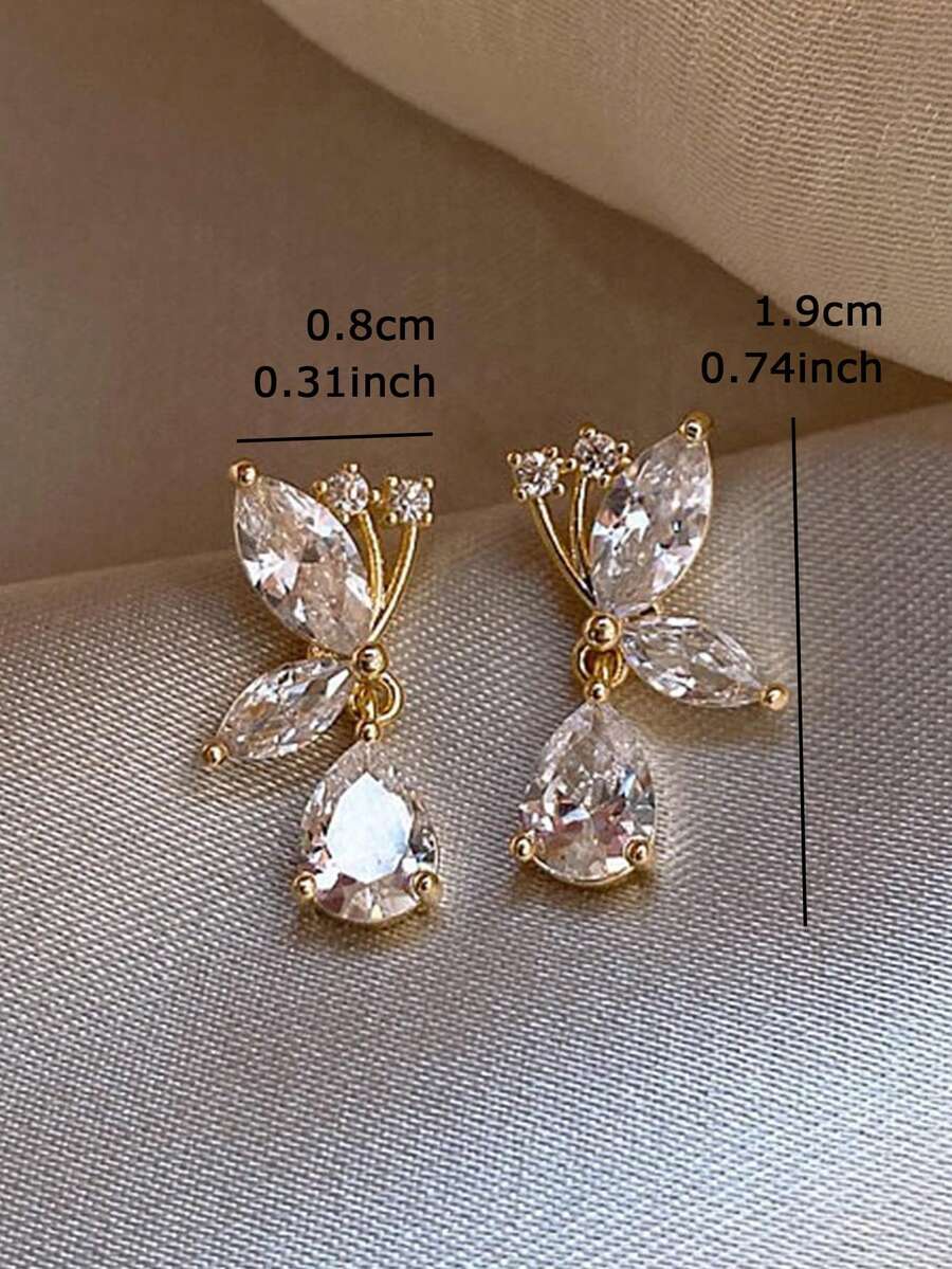 2 chiếc bông tai thả trang trí bằng đá rhinestone