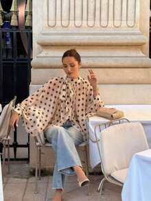 Fashionable Women's Shirt – Elegant And Casual – Sky Blue Polka Dot Print – Bow Tie, Lantern Sleeves, Loose Fit, Pleated And Semi-Sheer – Perfect For Summer - 酒紅色 - 查看 4