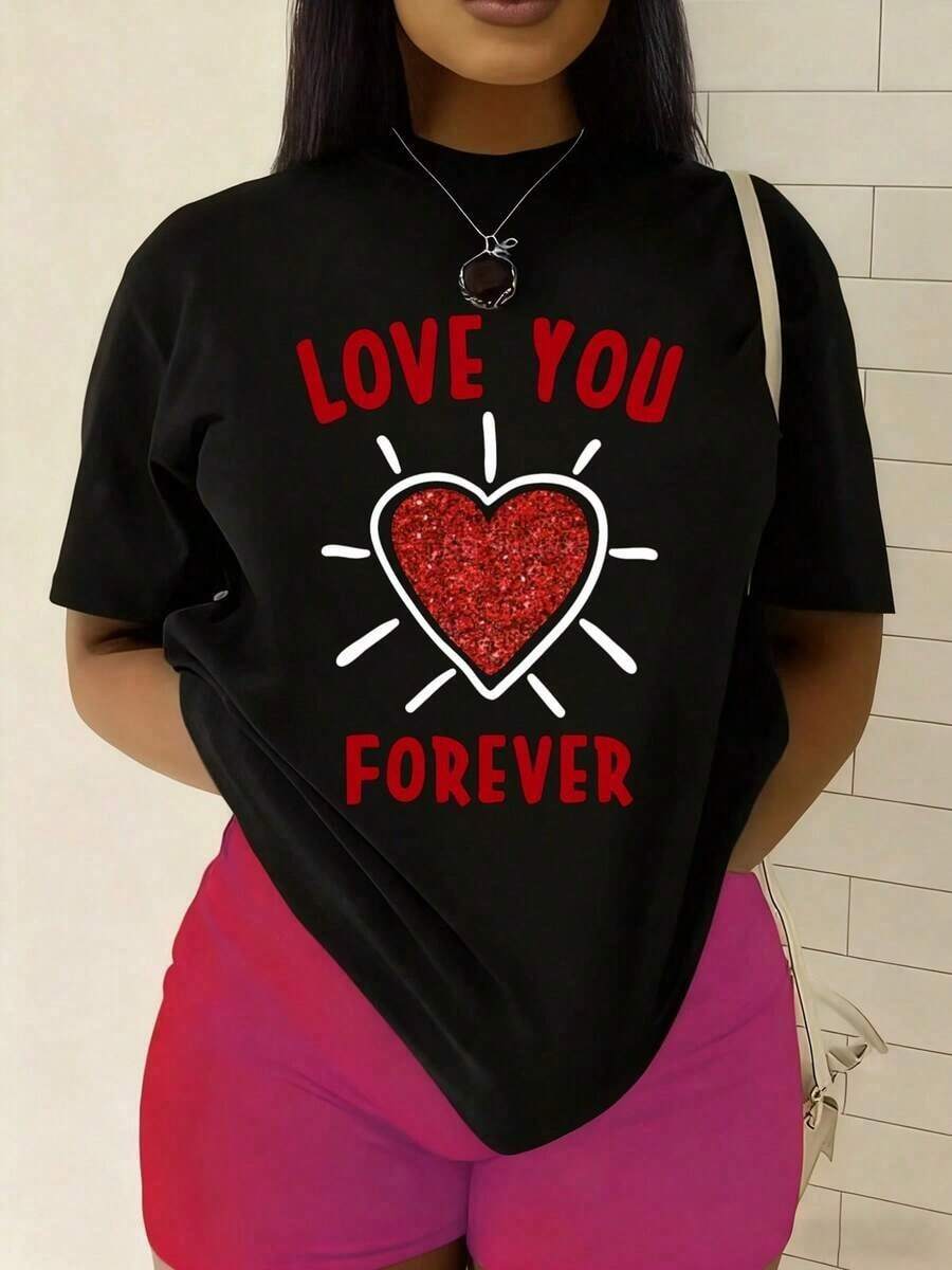 Camisetas gráficas Manga Corta para mujer, camiseta negra de 180 g/m² con corazón rojo y estampado "LOVE YOU FOREVER" - Camiseta gráfica romántica de manga corta y cuello redondo para el Día de San Valentín, regalos de Navidad, atuendo casual y para todas las estaciones (sin relleno, corte relajado) estilo vintage. - Negro - Ver 1