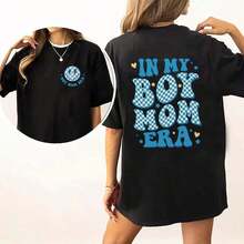 Camiseta "In My Boy Mama Era", Regalos para Mamá, Camisetas de Tela Cómoda para Uso Diario, Camiseta Casual de Algodón para Mamá, Ropa de Mujer de Manga Corta, Conjuntos para "Boy Mama", Regalo para Nueva Mamá, Regalo de Nacimiento para Esposa, Camiseta con Estampado Gráfico "Boy Mama" de Ajuste Cómodo, Tallas S-5XL - Negro - Ver 4