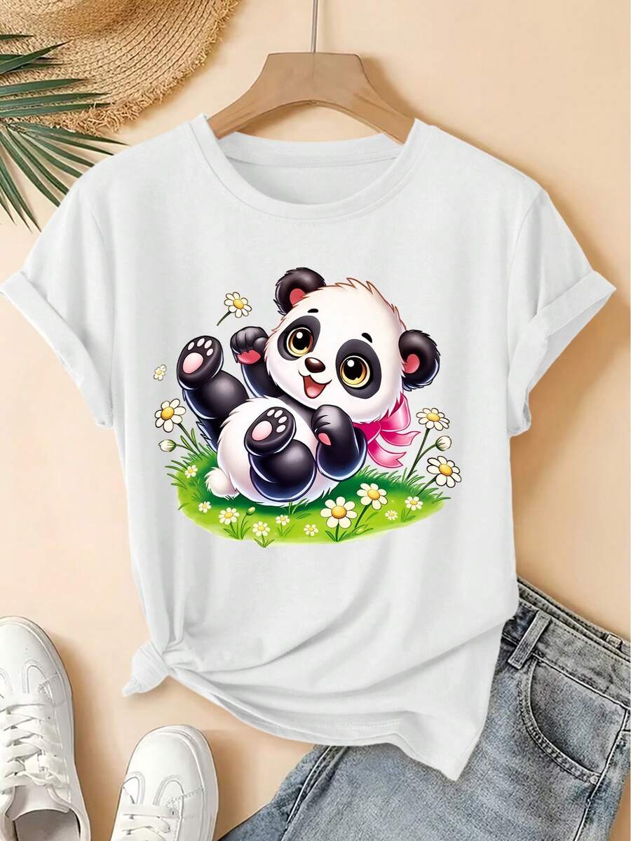 Camiseta de Mujer Primavera/Verano 2026, Nuevo Estilo, Cuello Redondo, Estampado de Dibujos Animados de Margaritas y Pandas, Manga Corta, Estilo Vintage Desgastado, Top Casual, Tejido de Punto Suave, Ropa de Mujer de Alta Calidad.| Diseño Divertido y Original| Adecuado para uso diario en primavera, verano y otoño.| Top divertido y rejuvenecedor - Blanco - Ver 1