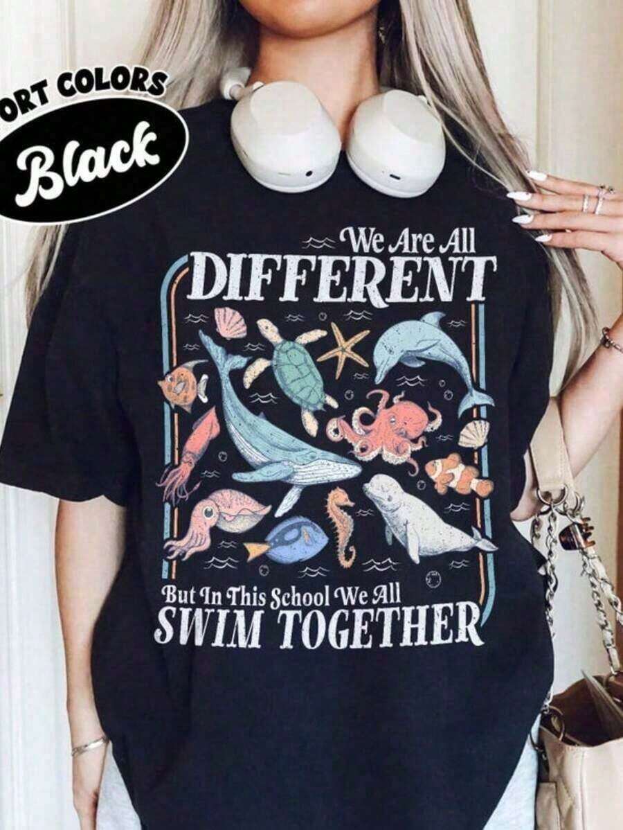 1 pieza Camiseta "Todos Nadamos Juntos", Camiseta con Estampado de Animales Marinos, Camiseta con Diseño de Tortuga Submarina, 100% Algodón, Manga Corta, Camiseta Clásica de Algodón con Estampado Gráfico, Camiseta Casual de Manga Corta para Mujer, 180g Algodón 100%. - Negro - Ver 1