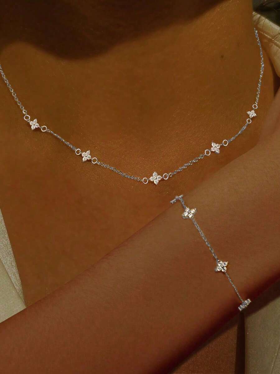 1 Set de collar y pulsera para mujer, estilo de capas delicado con borlas para vacaciones en la playa, pulsera y collar de joyería con trébol de cuatro hojas de cobre incrustado de circonita, accesorio diario como regalo - Plateado - Ver 1