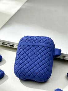 Argyle Pattern 1 Piece Of Woven-Pattern Earphone Case, Available In Various Colors. It Is Colorful, Shock-Proof And Easy To Carry. Made Of Woven-Textured Silicone Material, It Has A Soft And Non-Slip Touch. It Is Suitable For All Models Of Apple Earphones, Including 1st/2nd Generation, 3rd Generation, 4th Generation, Pro/Pro2, And Pro3. Practical, Simple And Versatile. - Multicolor - View 33