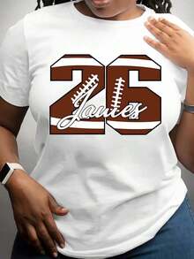 100% algodón, camiseta de mujer, con el número 26 de fútbol y el diseño de texto de James estampado, ideal para aficionados al deporte y para uso diario. - Blanco - Ver 1