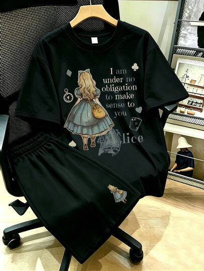 公主字母印花T恤短裤套装，大码女装两件套，适合夏季度假、海滩、春季、母亲节、圣诞节、日常穿着、健身、毕业典礼等场合。