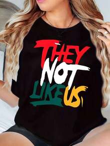 Limited Time Offer, Limited Quantity Available, Flash , Women's Shirts, Women's T-Shirts Women's Crew Neck T-Shirt With Colorful Graphic Print "They Not Like Us" - Casual Urban Style Top. - 黑色 - 查看 9