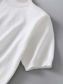 Blusa de punto de manga corta con cuello alto, elegante y de moda para el día a día, de color liso - Blanco - Ver 4