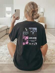 [Double-Sided Print] Women's Casual Spring/Summer Style Top With A Round Neck And Short Sleeves, Featuring A Collage-Style Combination Of Character Photos, Including The Text "ARCANE" And Multiple Portraits In Black And White And Purple Tones. Suitable For All Seasons, 100% Cotton. - 黑色 - 查看 2