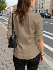 Camisa informal de manga larga en color caqui con cintura ceñida y utilidad, vestimenta casual para exteriores y para ir al trabajo, otoño - Marrón Mocha - Ver 2