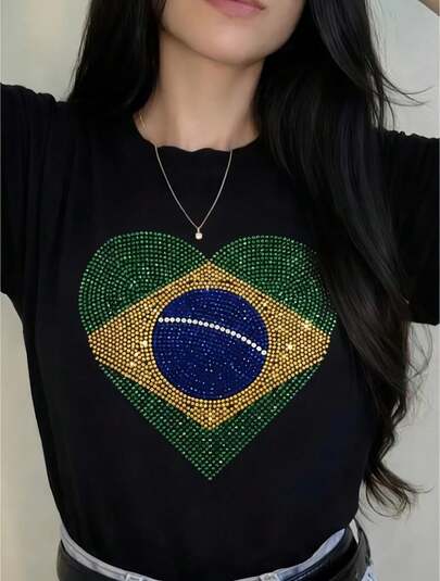 T-shirt Feminina Bandeira do Brasil em Strass Copa 2026