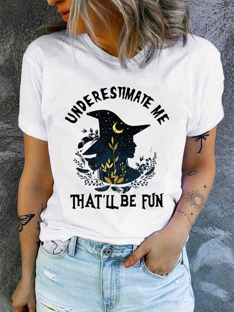 Camiseta de Mujer "No Me Subestimes, Será Divertido" con Diseño de Bruja para Halloween - Camiseta Casual de Manga Corta y Cuello Redondo con Letras Atrevidas & Estampado Místico, Tejido Elástico Medio Lavable a Máquina para Primavera/Verano, Ropa de Halloween, Camiseta con Motivo de Bruja, Tela No Transparente - Blanco - Ver 1