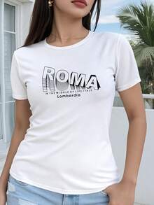 Camiseta de manga corta de corte regular para mujer - Estampado gráfico geométrico 2D con la inscripción "ROMA" y la frase "IN THE MIDDLE OF LIFE ITALY Lombardia" debajo, top casual de manga corta con cuello redondo, adecuada para todas las estaciones, disponible en múltiples colores - alta calidad - Blanco - Ver 7