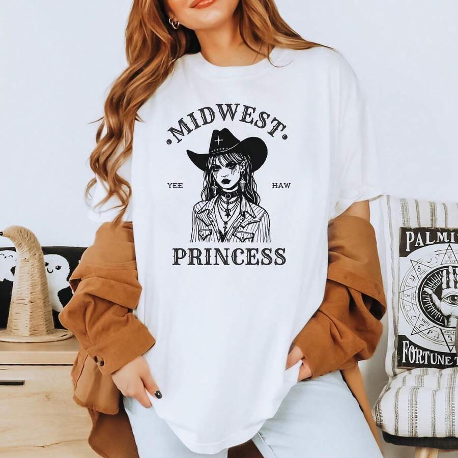 Chappells Roans Shirt: Midwest Princess Gothic Cowgirl Tee - Black - View 1