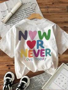 Últimos estilos de SimpieAndVersatileDesign: Camiseta de manga corta con cuello redondo y estampado a doble cara, con un diseño vibrante que presenta corazones y la frase "OR NEVERCottno". Estilo casual de algodón para el hogar, uso diario, vacaciones, verano, ropa Y2k, moda, estilo casual, deportivo y relajado, tallas grandes, ropa de algodón para mujer, top para mujer, 100% algodón, camiseta de algodón. - Blanco - Ver 3