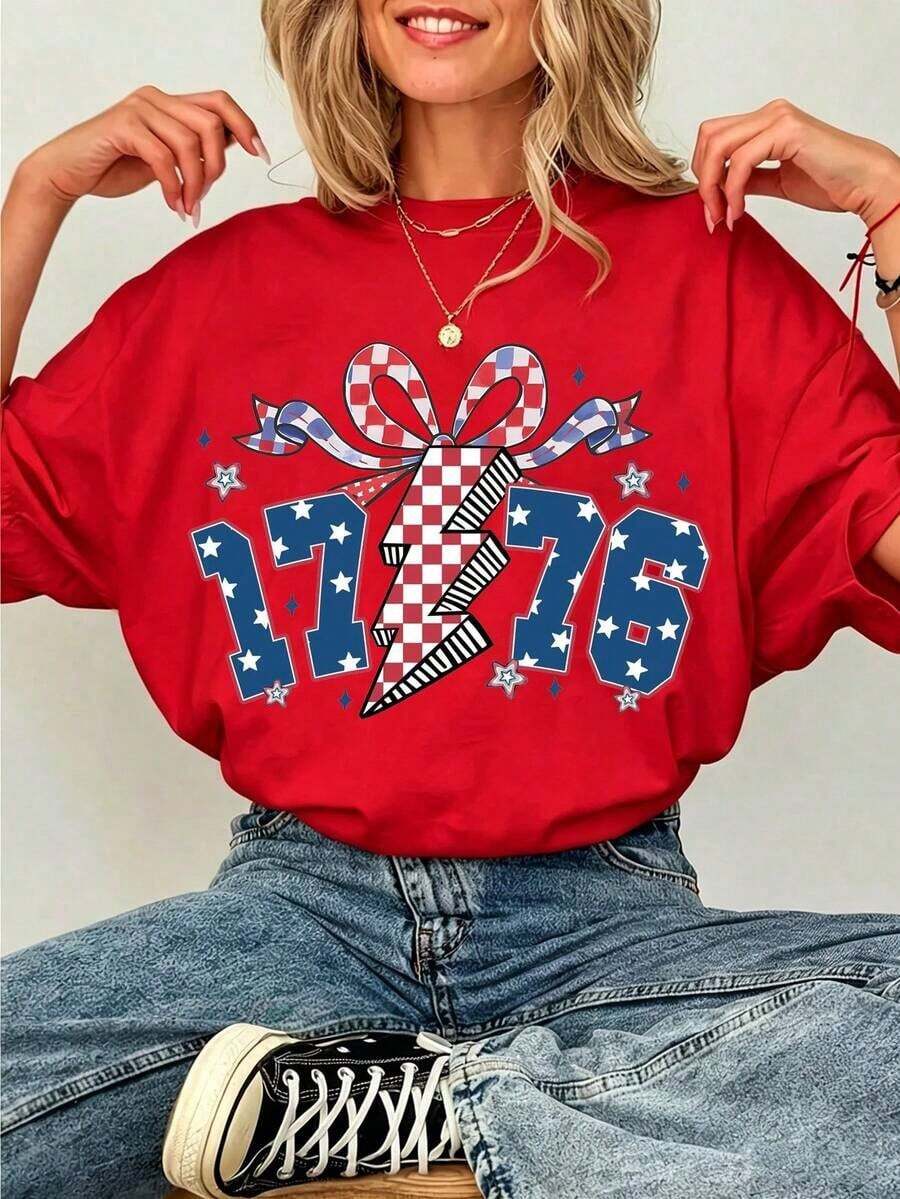 Camiseta de Mujer 100% Algodón con Estampado Gráfico Patriótico 1776, Diseño Estético Y2K a Cuadros con Rayos, Top Casual Suave de Manga Corta, Atuendo Perfecto para el 4 de Julio, Ropa de Verano Urbana, Regalo Único, Ropa Fresca de Verano para Mujer - Rojo - Ver 1
