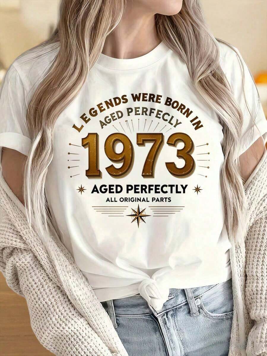 Camisetas para Hombre y Mujer con Cuello Redondo y Mangas Cortas. Las Leyendas Nacieron en 1973, Envejecidas a la Perfección. Todas las Piezas Originales. Camiseta Vintage de Cumpleaños para Hombre y Mujer. Idea de Regalo Clásica. Estampados Divertidos Ideales para Fiestas de Navidad, Actividades Deportivas, Fiestas de Fin de Año, Salidas, Deportes y Otros Regalos Festivos. - Blanco - Ver 1