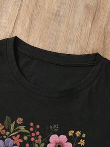 Soft Camiseta gráfica casual de manga corta con cuello redondo y estampado floral para mujer tallas grandes pattern - Negro 2 - Ver 3