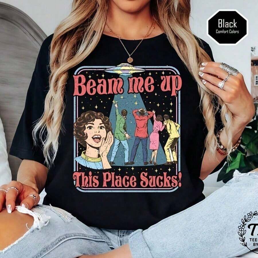 short-sleeveSoft Teletransportame de aquí, este lugar apesta Camiseta cómoda, Camiseta de ST5, Humor espacial Camiseta, Camiseta con cita retro de OVNI alienígena100% Cotton - Negro - Ver 1