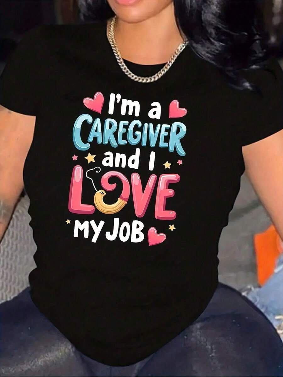 Camiseta única y original con diseño colorido que celebra el amor por el trabajo de cuidado destaca con el mensaje soy cuidador y amo mi trabajo ideal para quienes buscan estilo y comodidad y2k con un toque divertido y moderno perfecta para cualquier ocasión. - Negro - Ver 1