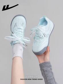 Zapatillas casuales de mujer WARRIOR con suela gruesa, cordones y fondo suave, zapatos planos de caña baja para exteriores, zapatos de verano, zapatos para ir al trabajo, punta redonda elegante con fondo suave, adecuados para estudiantes, fotos de graduación, zapatillas deportivas de malla de caña baja para mujer para skate - azul - Ver 7