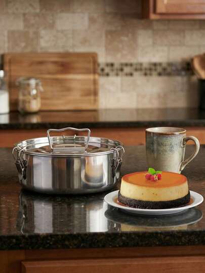 Khuôn làm bánh flan có nắp, khuôn bánh flan bằng thép không gỉ có tay cầm, dung tích lớn 1.5 lít, khuôn làm bánh flan tròn di động dùng để làm bánh phô mai, bánh cupcake sô cô la và bánh pudding.