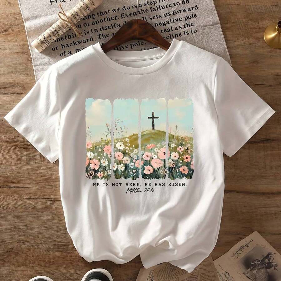 Camiseta para Mujer con Estampado de Letra "C" y Texto Dorado, Manga Corta - Blanco - Ver 1