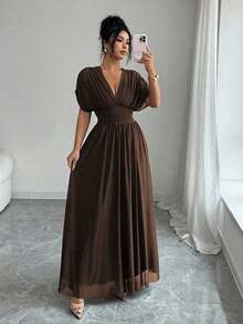 Elenzya Vestido maxi de mujer con tela de malla elástica con forro elástico, fruncido, pliegues en la cintura, cintura ajustable, silueta evasé, hombros caídos, mangas cortas, lazo en la espalda, hombros antideslizantes, longitud maxi, color rojo angora, estilo vintage francés elegante, adecuado para ir a la oficina, de viaje, casual, minimalista, versátil, para tomar el té de la tarde, fiestas, nueva llegada primavera/verano, vestidos envolventes para damas, vestidos talla grande vendidos, vestidos formales para mujer, vestidos elegantes clásicos para bodas y eventos - Marrón - Ver 7