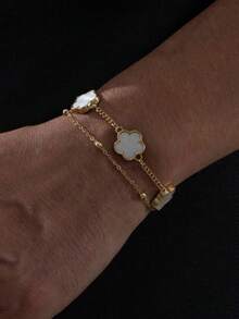 1pc Lucky 5-Leaf Clover Bracelet For Men, Casual & Date Wear Gift (No Gift Box, Random Number Of Beads On First Layer) - White - View 1