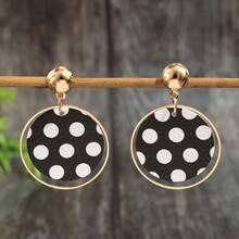 1 Pair Vintage Hong Kong Style Classic Black & White Polka Dot Metal Hoop Earrings, Elegant Versatile Ear Jewelry For Women - Polka Dots - View 9
