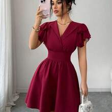 guang zhou mi qian shang mao  Nuevo vestido corto casual, versátil y elegante para mujer con diseño de manga con volantes de parche de unicolor reversible de gasa con cordón en la cintura - Burdeos - Ver 6