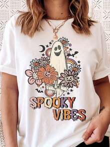 Camiseta de Vibras Espeluznantes, Camiseta Retro Hippie de Halloween, Fantasma Adorable y Escalofriante, Camiseta Floral Boho Vintage de Otoño, Camisetas Gráficas de Halloween para Mujer. Camiseta de Algodón Grueso 180 G para Mujer - Top Blanco para Dama. Confeccionada en 100% algodón puro, grueso y transpirable, esta tela gruesa de 180 G ofrece comodidad y durabilidad. Perfecta para el verano, es ideal para el trabajo, el gimnasio, viajes, salidas informales, deportes al aire libre o para usarla en cualquier temporada. Una prenda básica versátil: ideal para la escuela, ropa de calle o simplemente para relajarse en casa. Camisetas de Mujer. - Blanco - Ver 1