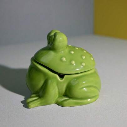 Ceramic Frog Ashtray, Made Of Ceramic, Green And Windproof, A Creative And Cute Desktop Ashtray, A Fresh And Green Home Decoration, Suitable For Homes, Offices, Desktops, Outdoor Terraces And Other Places.