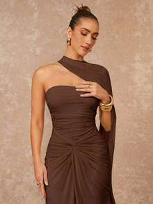 Vestido de fiesta VITNOS de nueva temporada otoño-invierno, de alta gama, elegante, de color crema amarillento, con diseño sencillo y chic, espalda descubierta (lentejuelas desmontables), volantes en el pecho, bajo de malla transparente y cola de pez, adecuado para citas, vacaciones, fiestas, bodas, damas de honor y eventos de noche - Marrón - Ver 5