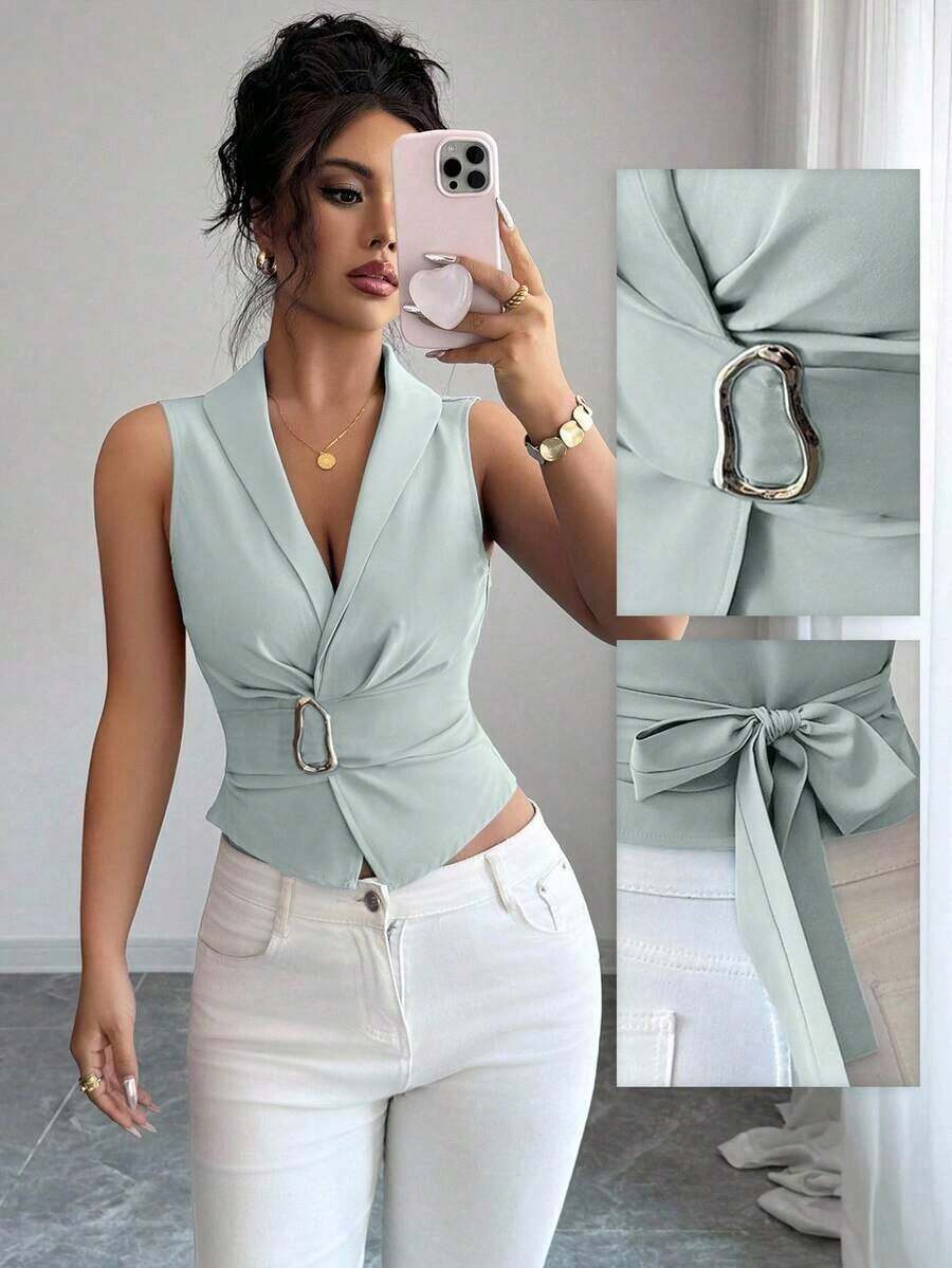 Camisa de mujer con botones metálicos negros de estilo elegante y antiguo - verde menta - Ver 1