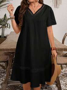 Vestido casual de manga corta con cuello en V para mujer de talla grande - Negro - Ver 3