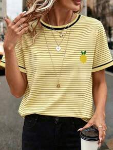 Camiseta casual de mujer de manga corta, cuello redondo, con estampado de caballero y rayas - Multicolor 3 - Ver 1
