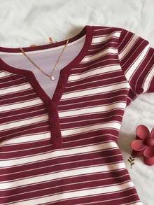 Camiseta de manga corta con cuello en V y estampado digital a rayas, regalo para amigos - Multicolor 5 - Ver 3