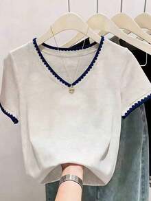 Camiseta de manga corta casual de mujer con cuello en V y ribete de contraste - Gris 2 - Ver 6